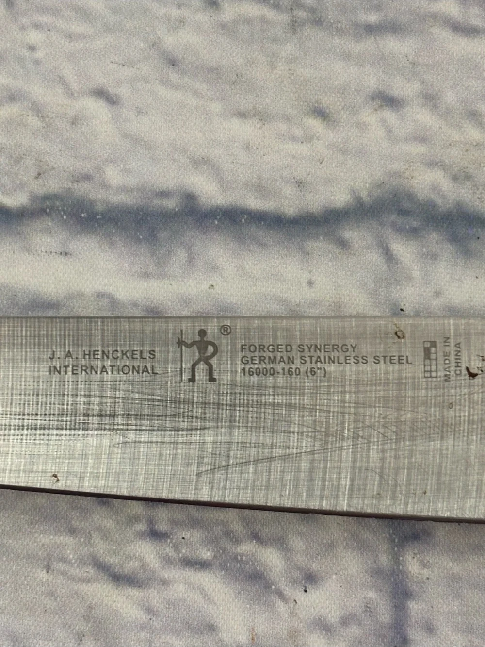 J a Henckels International Classic 6-inch Slicing Knife